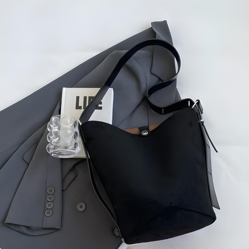 sac seau noir