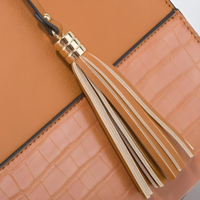 sac femme avec pompon