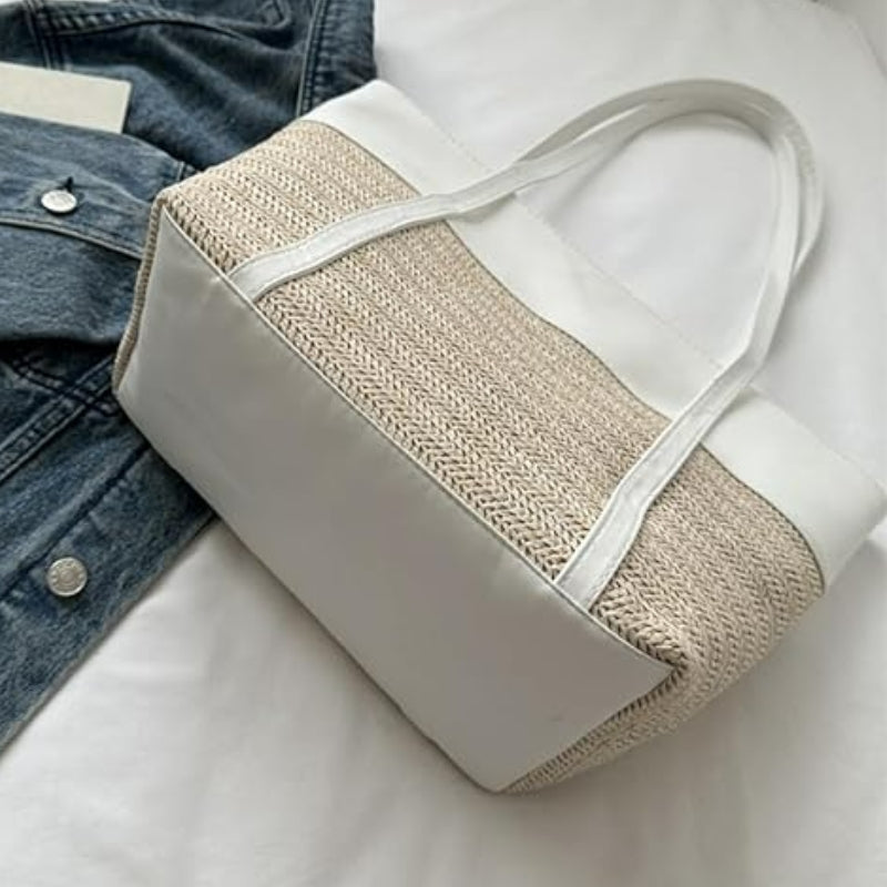 Sac à Main Panier en Osier mise en scène avec vêtement - Marron - Beige - Blanc