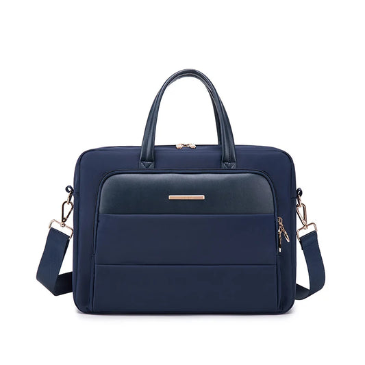 Sac Ordinateur Femme Pratique et Portable sur fond blanc