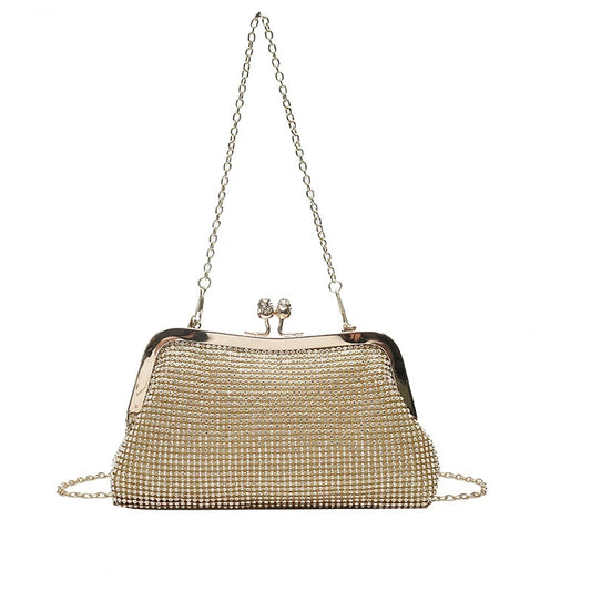 Sac Pochette Soirée Doré et Versatile sur fond blanc