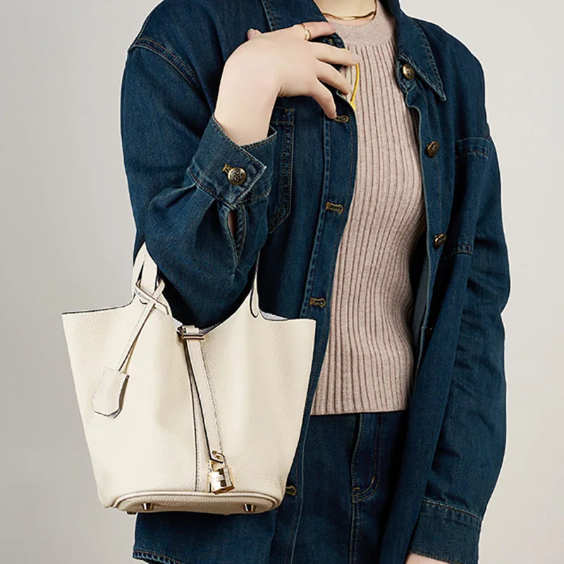 Sac Femme Bourse Chic et Blanc