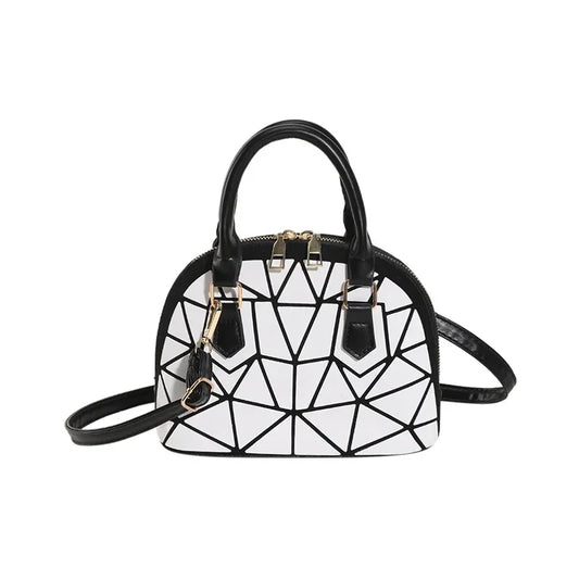 Sac Matelassé à Motifs Géométriques sur fond blanc