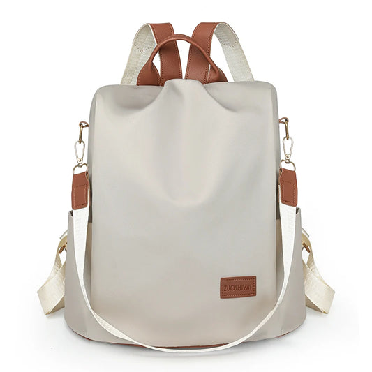 Sac à Main et à Dos Femme Blanc en Nylon sur fond blanc
