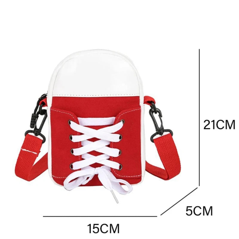 Sac Pour Petite Fille en Forme de Chaussure sur fond blanc