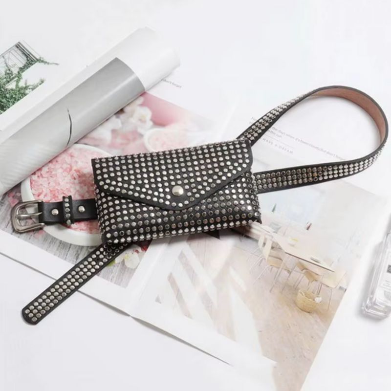 pochette tour de taille