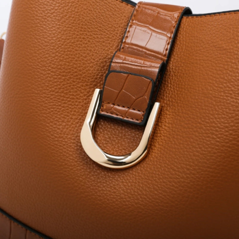 set sac à main et portefeuille pour femme en cuir marron