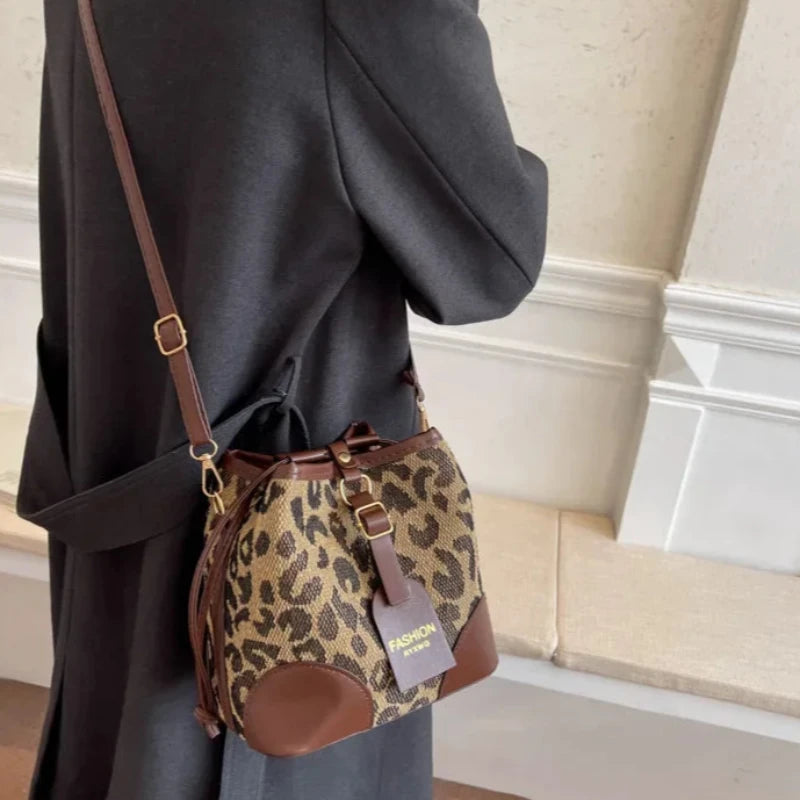 Sac à Main Fourre Tout à Motif Léopard