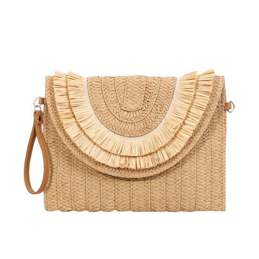 Sac Effet Osier Tricoté en Paille avec Bandoulière, de couleur beige sur un fond blanc.