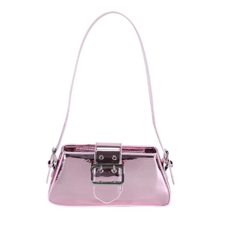 Sac à Main Baguette Brillant sur fond blanc