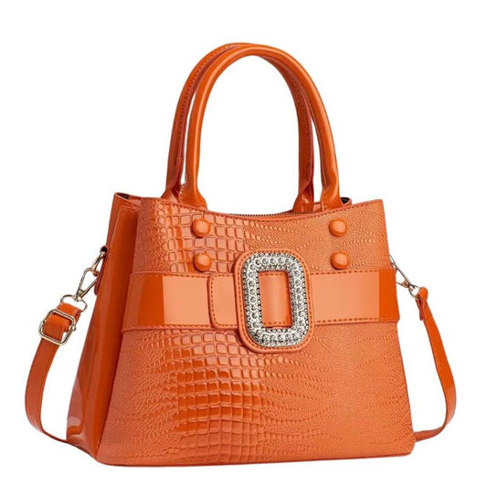 Sac à Main Design et Luxueux sur fond blanc