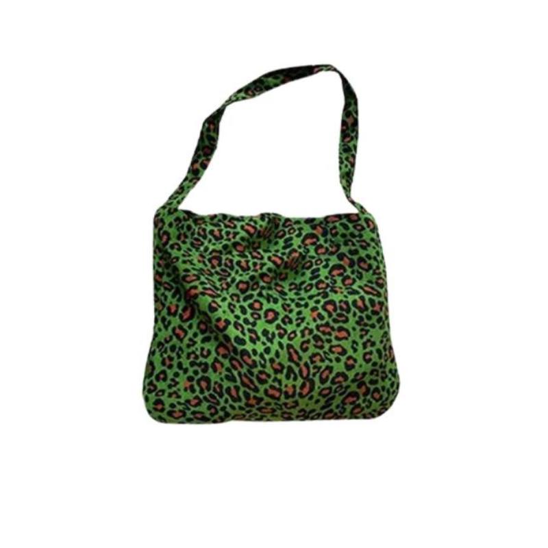 Sac à Main Léopard Vert en Toile sur fond blanc