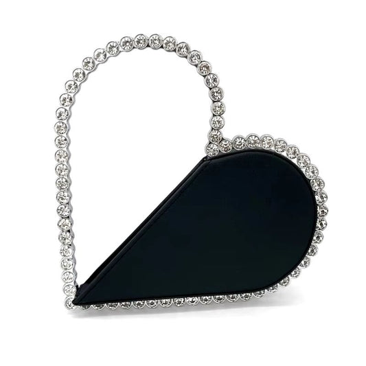 Sac à Main Mariage Forme Coeur et strass, de couleur noire et sur fond blanc.