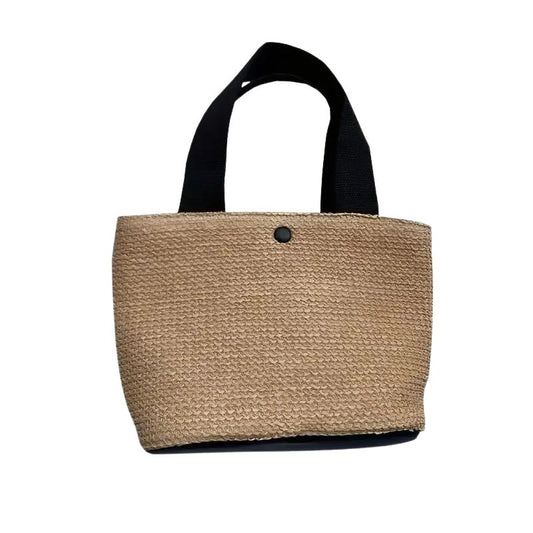 Sac à Main Panier Design Tendance Beige, avec anse noire, sur un fond blanc.