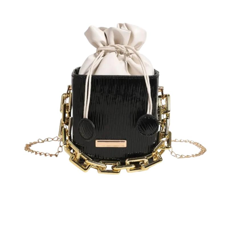 Sac Femme Bourse Chic à Nœud de Papillon sur fond blanc