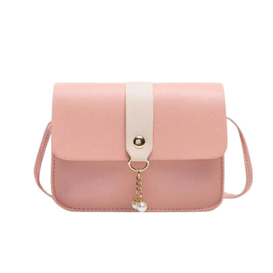 Sac Pour Petite Fille Rose et Tendance sur fond blanc